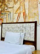 Spacious and Luxury Family Apartment Full Pyramids view