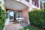 Appartement vue mer- Piscine- Parking- jardin