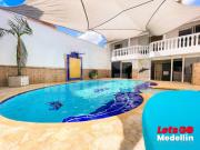 Private pool and Jacuzzi rentals in Medellin - VIC