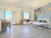 Studio lumineux, cosy & calme avec balcon