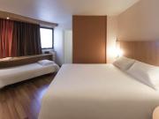 ibis Angers Centre Chateau