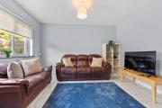 Enfield 5 bedroom - sleeps 6
