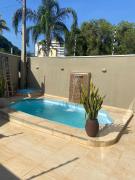 A poucos passos da praia de Riviera e Itaguaré