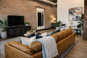 Brick & Bed Riverfront Lofts, T 401