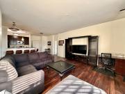 Multi Unit Downtown Penthouse Suite for 6