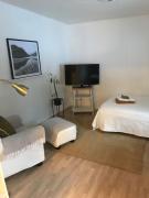 Studio R - Private entrance