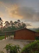 Cantinho do Horizonte Chalet - mountain view!