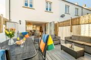 4 Bed in Saundersfoot oc-pw9285