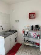 Kitnet para casal em praia de leste