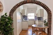 GUEST FAVOURITE - Art-Deco Heritage Apartment in the Heart of Bondi