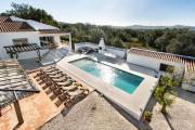 Lovely Vacation Villa In Loulé
