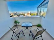 Amplio Studio con terraza privada en Equipetrol