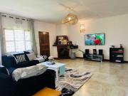 The Manor Garden House - Arusha Eight-Minute City Stay
