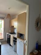 Quiet 2-room wifi near center, beautiful view