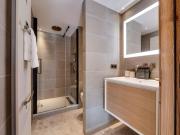 Duplex élégant à Val dIsère - 3 chambres, parking, proche centre - FR-1-567-145