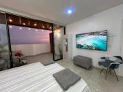 Albano Penthouse íntimo piscina y vista al mar