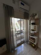 VIA VALENTINA "el deseo de volver" departamentos temporales sobre Av Eden centro