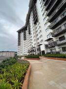 The C Suite - Romantic Hotel-Style Suite with Taal View & Parking