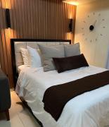 The C Suite - Romantic Hotel-Style Suite with Taal View & Parking