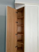 Blueground - Private Poolside 2BR in Lakeview