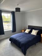 One Bedroom Flat in Hersham