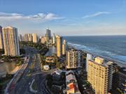 Ocean-view 2-bedroom apartment on 28th floor