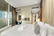 FIRST CLASS 2BR Vibrant Next to Dubai Mall