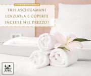 Pine Beach House - Villaggio Turistico con Piscina e Animazione