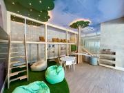Apartamento em Condomínio Frente-Mar com Piscinas, Jacuzzi Aquecida, Sauna, Academia, Brinquedoteca, Churrasqueira na Sacada, Cozinha Completa e Lazer de Home Club
