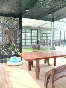 Top Ban Huai Yai