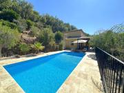 Villa ELODIE climatisée pour 10 personnes avec piscine privée, vue sur les collines et la mer, sur le domaine de Valcros à La L