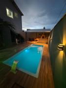 Casa com piscina e área Gourmet