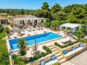 Holiday Home Villa Mutnik by Interhome