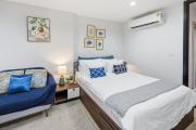 Modern 1BR Studio Pool Central Festival