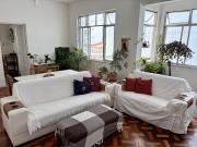 Apartamento espaçoso em Ipanema com 3 quartos e vaga grátis