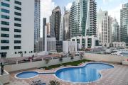 Free housekeeping visits during your stay - StayShort - Modern 1 Bedroom in Dubai Marina that Sleeps 4 Near Metro