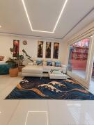 Luxury Loft 1st Floor with Kitchen-Bar and Studio