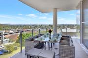 Oceanview Penthouse Caves Beach