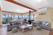 Top Narooma