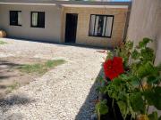 CASA 3 DORMITORIOS MATRIMONIALES y PARQUE