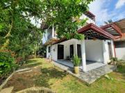 Four Seasons Surf Villa