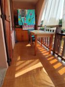app 4 pers avec balcon 5 min de la plage