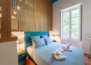 Le Victor Clim entre Arènes & Maison Carrée