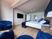 Top Port Alfred