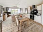 Sandy Shore - Uk37724