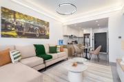 Casa Inikas -Elegant 1BR at Riara One Junction Mal
