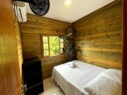 Casa com 03 dormitórios