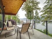 Top Port Renfrew
