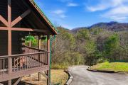 Log Cabin-Hot Tub, Gatlinburg Smoky Mountain View