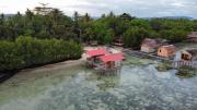 Arborek Homestay & Dive Center